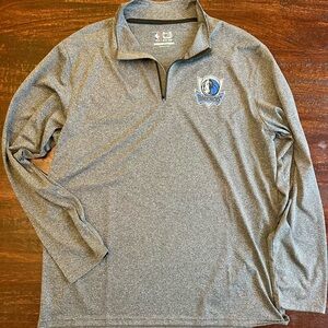 Gray NBA Dallas Mavericks Men's Quarter-Zip Sweatshirt